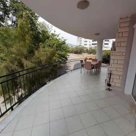 Panaroma Garden 2+1 Castle View Алания