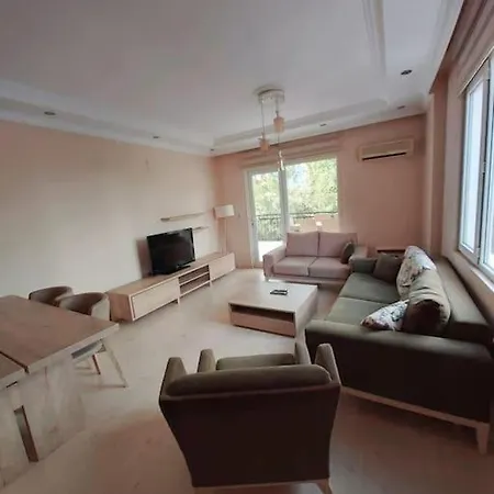 Panaroma Garden 2+1 Castle View Апартаменты