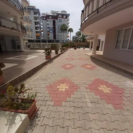 Panaroma Garden 2+1 Castle View Alanya