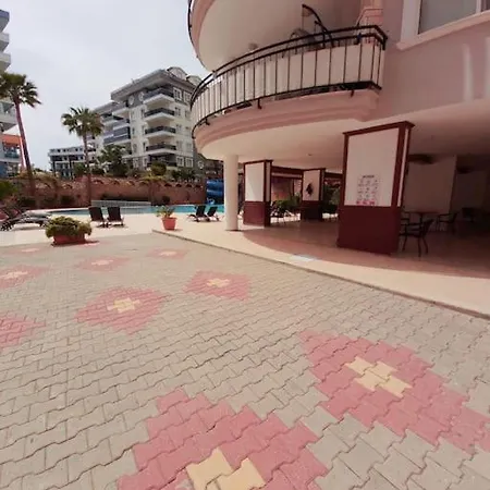 Apartamento Panaroma Garden 2+1 Castle View Alanya